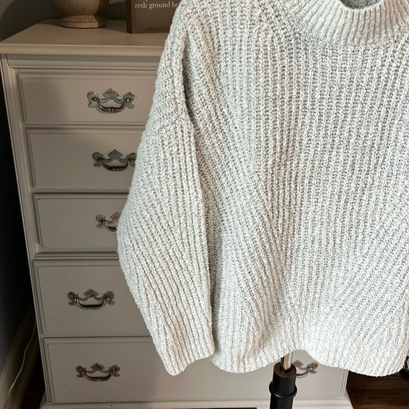 Debut Soft Gray Sweater Mock Neck Womens Small Drop Shoulder - Picture 7 of 15